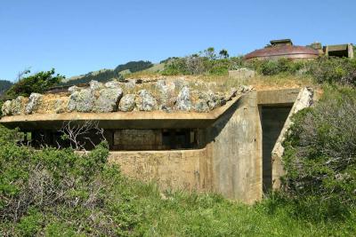Station B6S6 Battery 243. Note camouflage rock